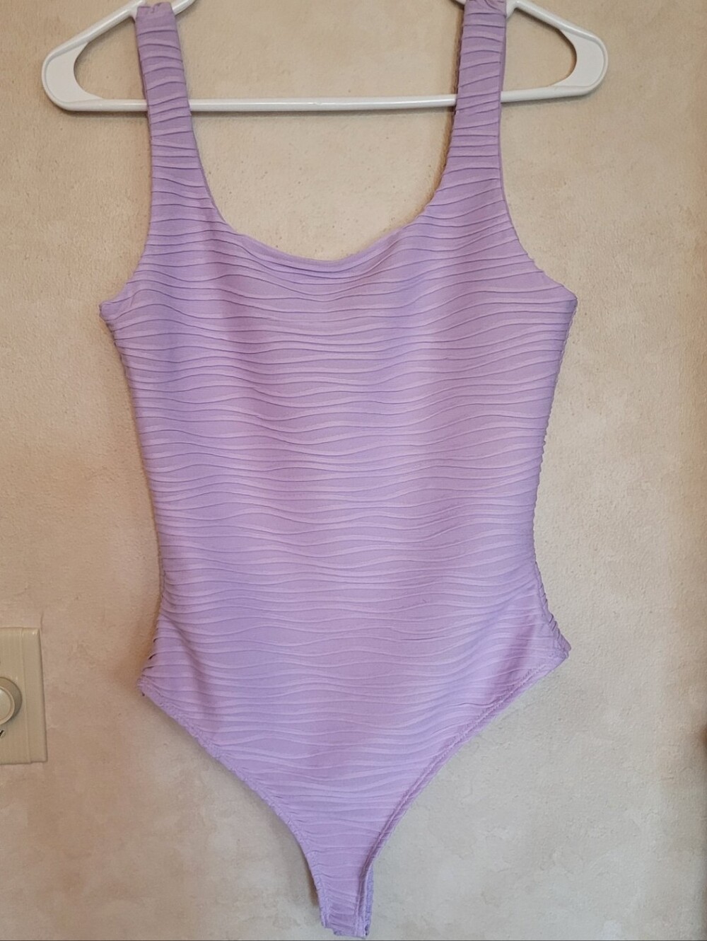 Lavender bodysuit With Texture In The Fabric Small